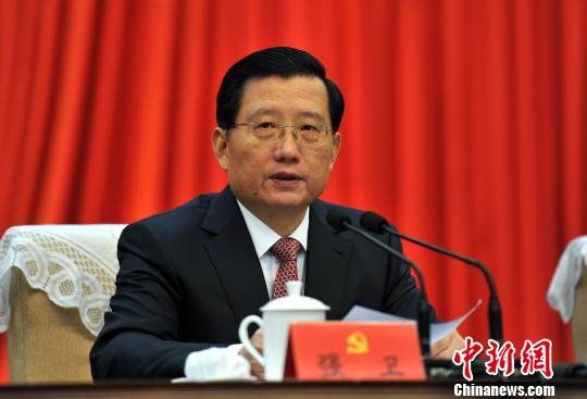 圖為28日,中共江西省委書記強(qiáng)衛(wèi)在江西省委十三屆八次全體會(huì)議閉幕會(huì)上講話。 劉占昆 攝