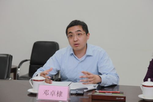 鄧卓棣