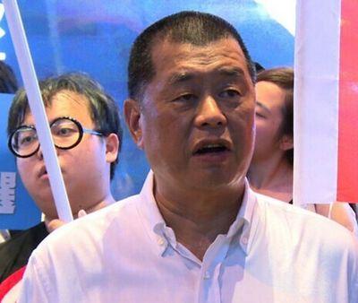 疑涉政治捐獻(xiàn)事件香港廉政公署赴黎智英住所調(diào)查