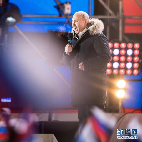 (國際)(4)普京在俄總統(tǒng)選舉中領(lǐng)先 表示努力得到選民認(rèn)可